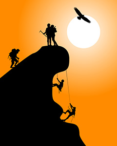 阳光下站在峰顶的攀岩运动员和正在攀爬的人矢量素材