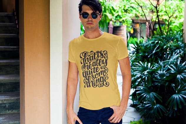 热带雨林背景男模特T恤上身效果样机 Men in Tropic T-Shirt Mock-Up插图(7)