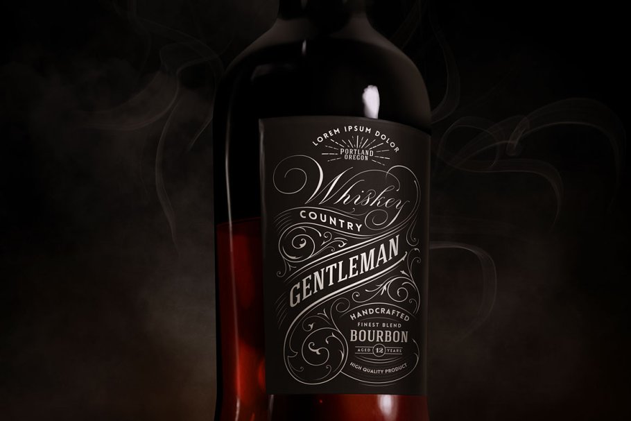 高质量的威士忌酒瓶分层模板 Whiskey, Rum, Brandy bottle mock-up插图