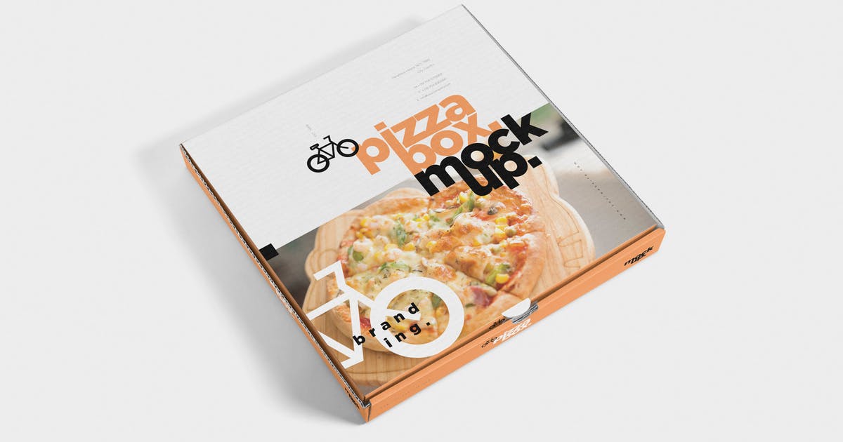 披萨包装盒设计多角度效果图样机模板 5 Pizza Box Mockups插图