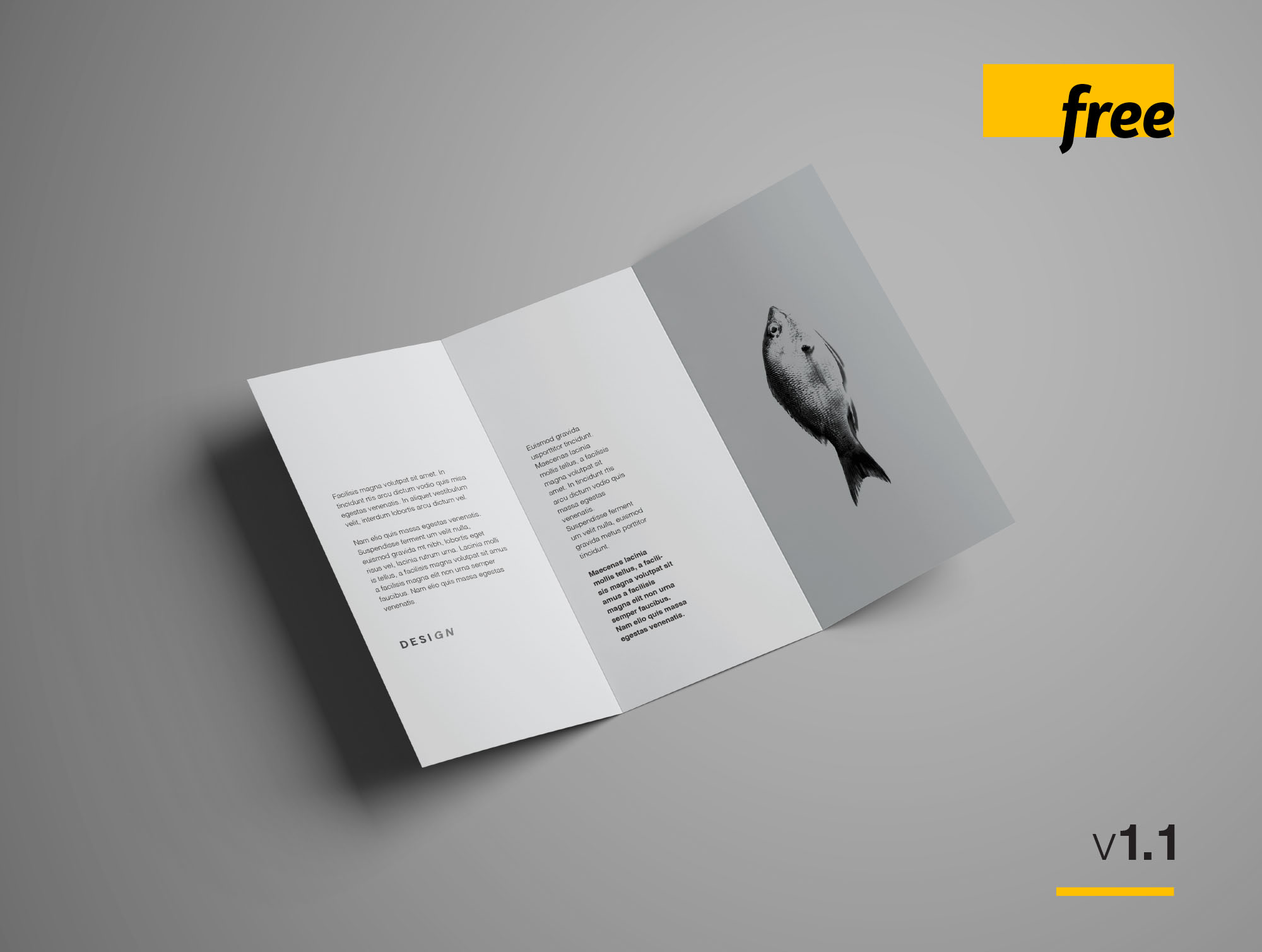 多角度三折页宣传单设计效果图样机 Free Advanced Trifold Brochure Mockup – 7 Angles插图
