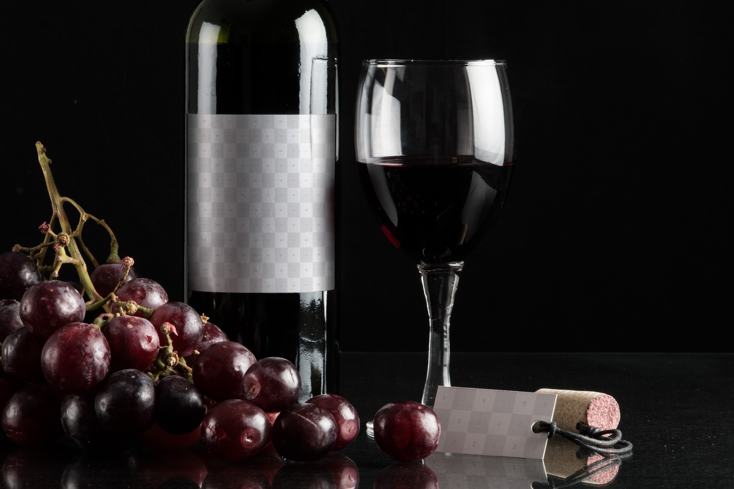 葡萄酒品牌商标设计效果预览酒瓶样机08 Wine Bottle Mockup 08插图(1)