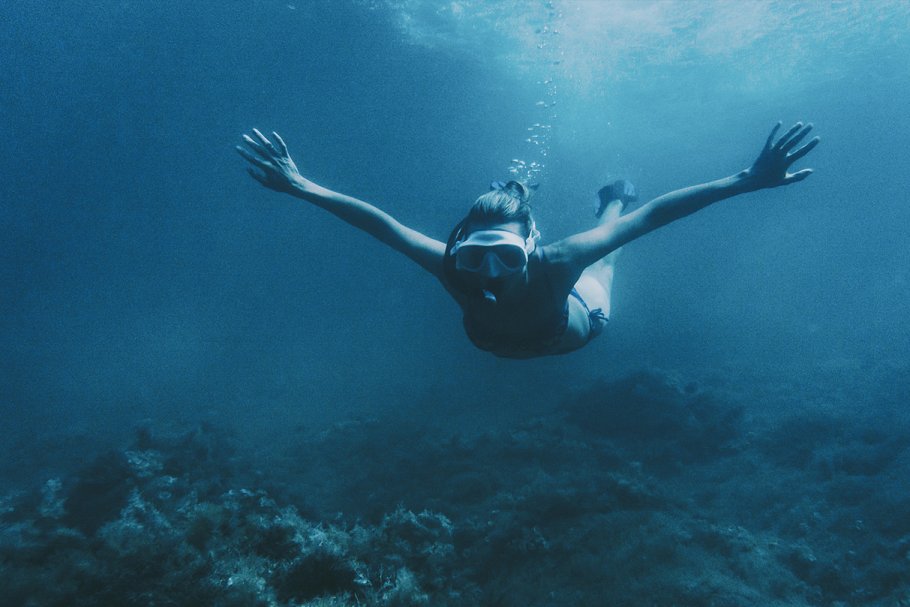 潜水主题高清照片素材 Young woman underwater Photo Bundle.插图(8)