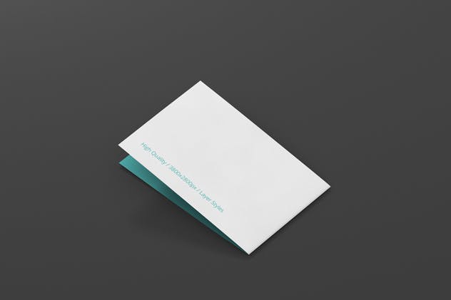 折叠型企业名片卡片样机 Folded Business Card Mockup插图(9)