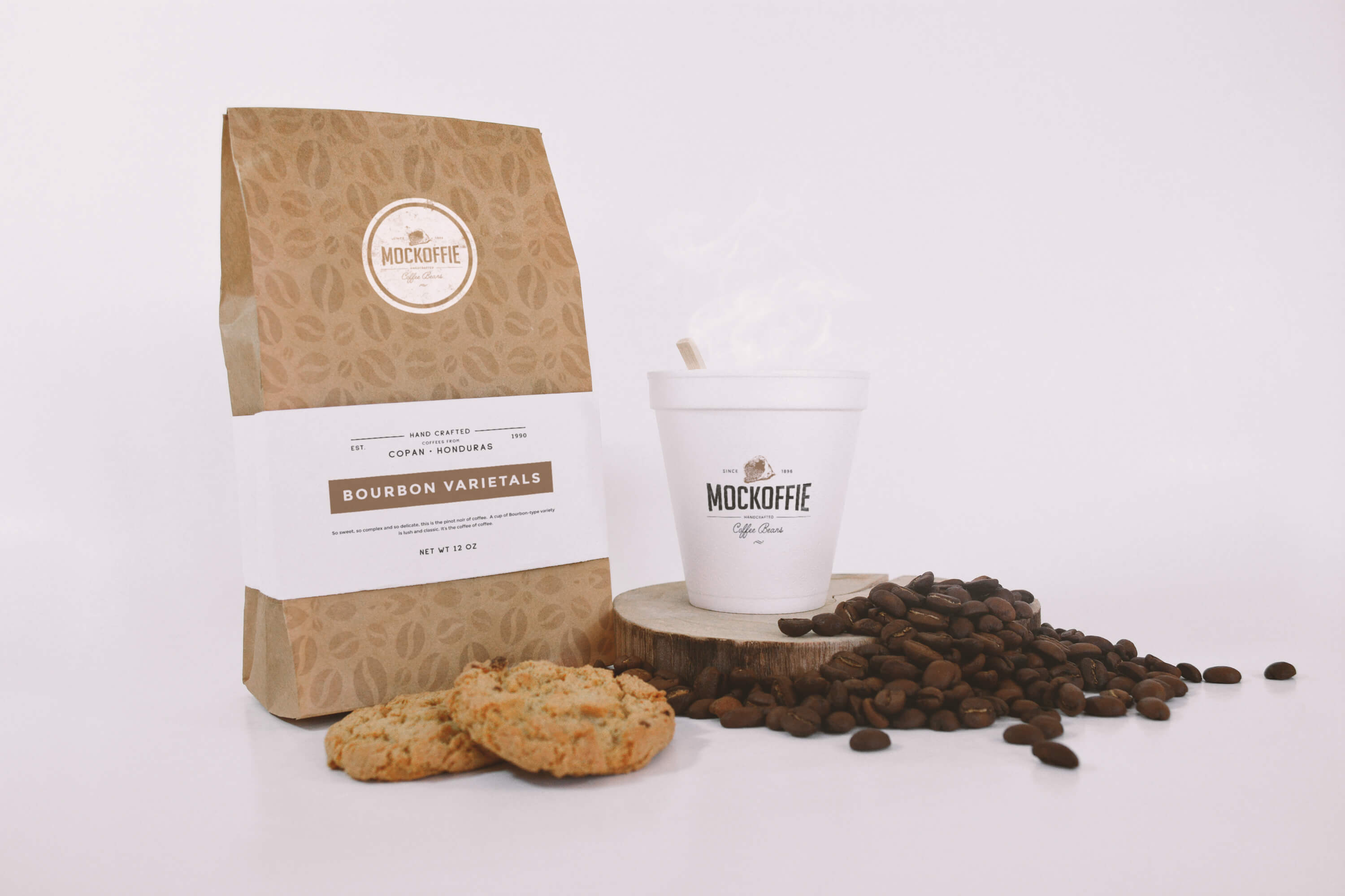 咖啡豆包装麻袋&咖啡纸杯品牌VI设计样机模板 Coffee Bag and Cup Mockup With Cookies插图