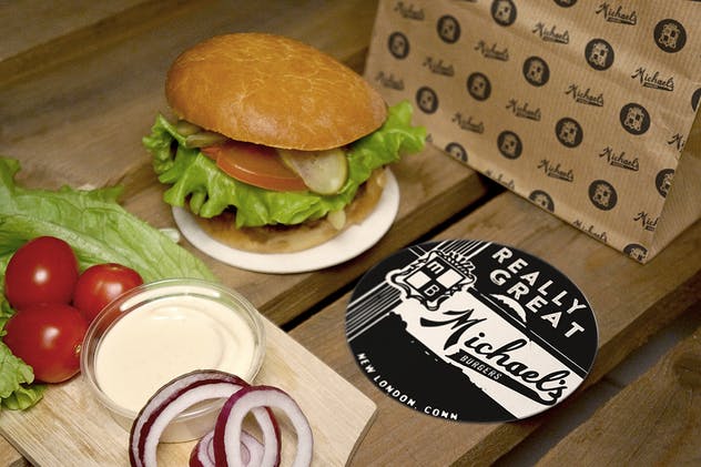 汉堡咖啡品牌样机模板 Burger Cafe Mockup插图(9)