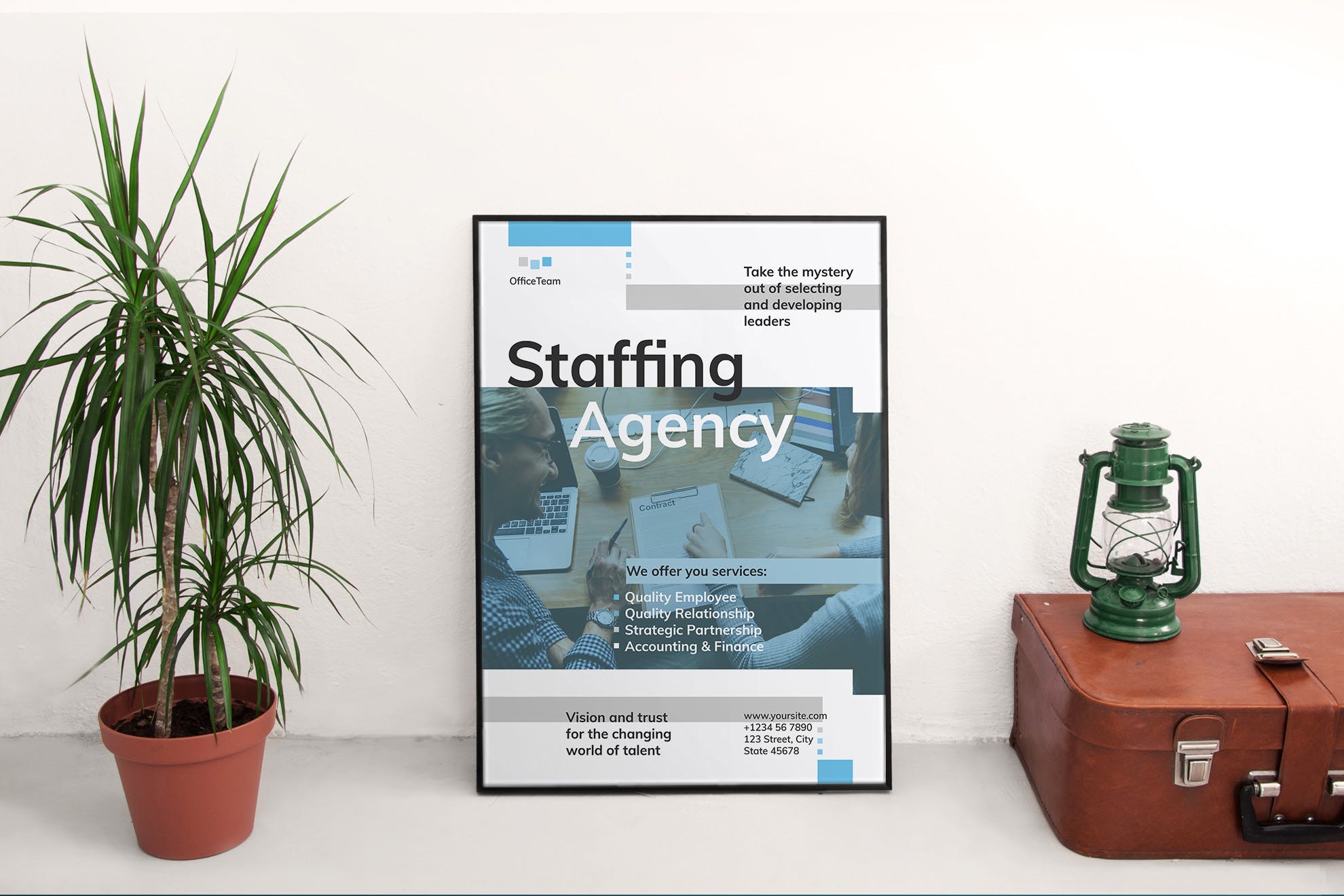 人力资源市场宣传海报设计模板 Staffing Agency Poster插图(2)