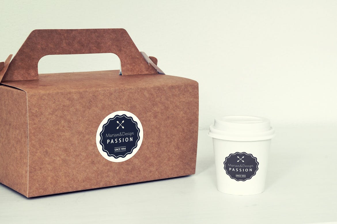 蛋糕外带盒包装&品牌Logo设计效果图普贤居精选模板 Photorealistic Paper Box & Logo Mock-Up插图(6)