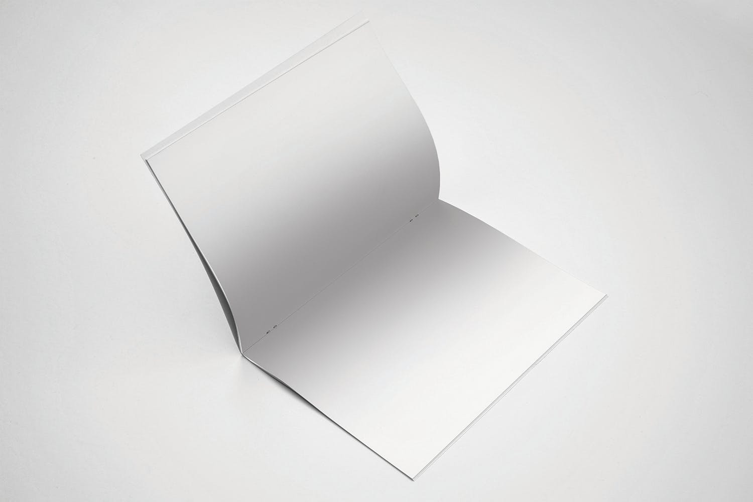 美国信纸规格宣传册翻页效果图样机16设计网精选 US Letter Brochure Mockup Open Page插图(1)