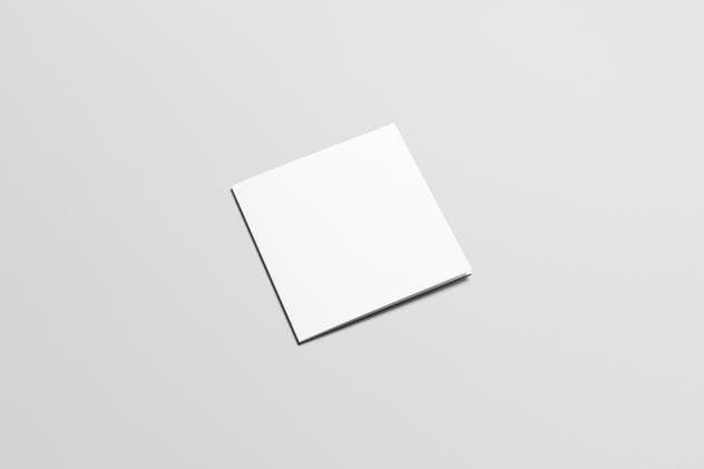 方形Z折小册子版面设计图样机非凡图库精选 Square Z-Fold Brochure Mock-Up插图(5)