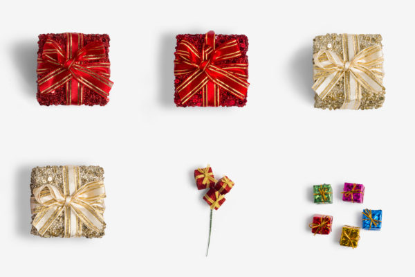 圣诞节礼品包装盒设计样机模板02 Christmas Gift Boxes Isolate 02