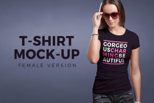 欧美模特上身效果圆形T恤服装样机模板 Crew Neck T-shirt Mock-up Female Version