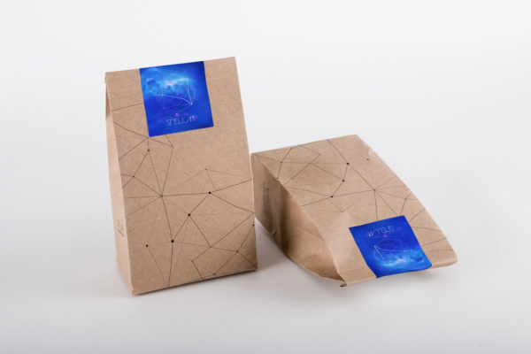 品牌咖啡豆纸袋包装设计效果图样机04 Coffee Bag Mockup 04