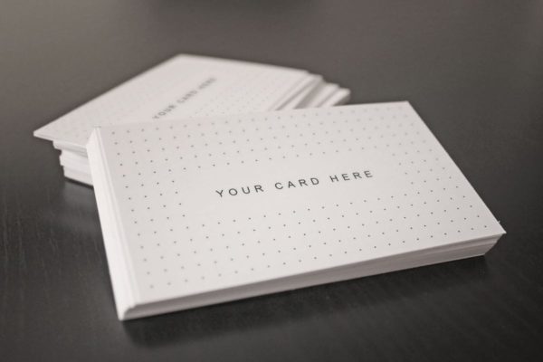 海报&amp;名片设计叠放效果图样机模板 Flyer and Business Card Clean Realistic Mockups 1
