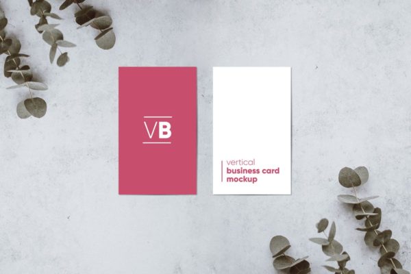 简约企业名片/卡片设计样机模板 Vertical Business Card Mockup