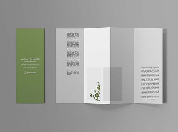 垂直折页传单设计效果图预览样机 Vertical Foldable Brochure Mockup