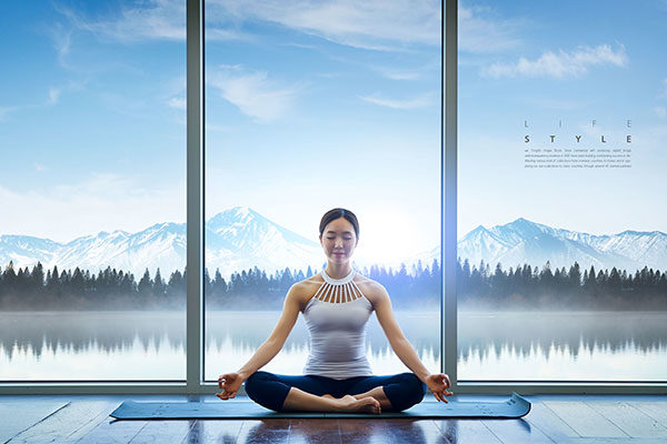瑜伽打坐养生健康生活方式海报设计素材