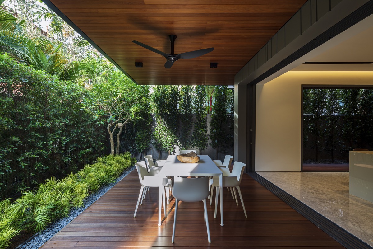 将阳光与自然相连的餐厅空间设计