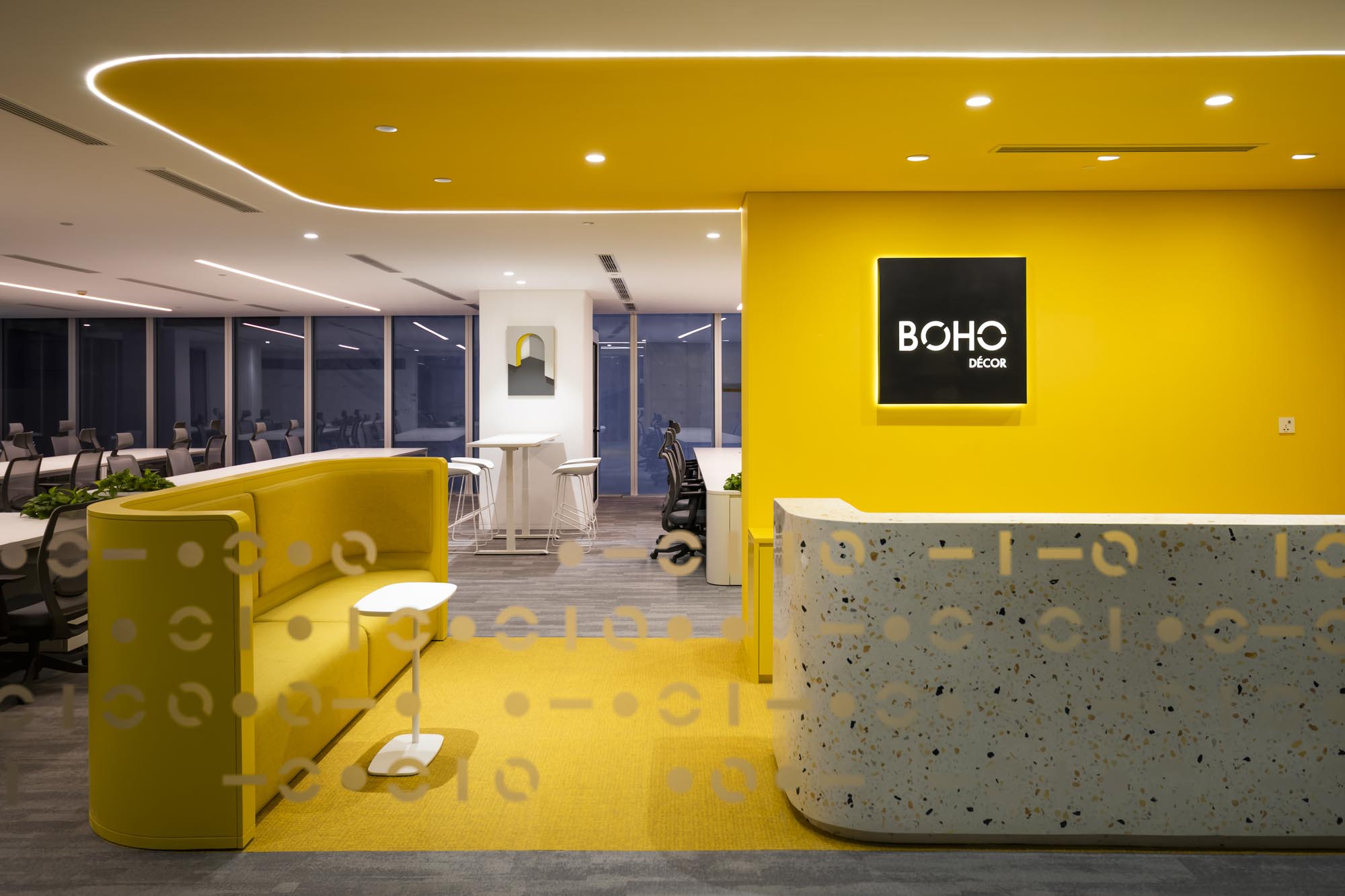 明亮的色彩！越南BOHO Décor设计公司办公室