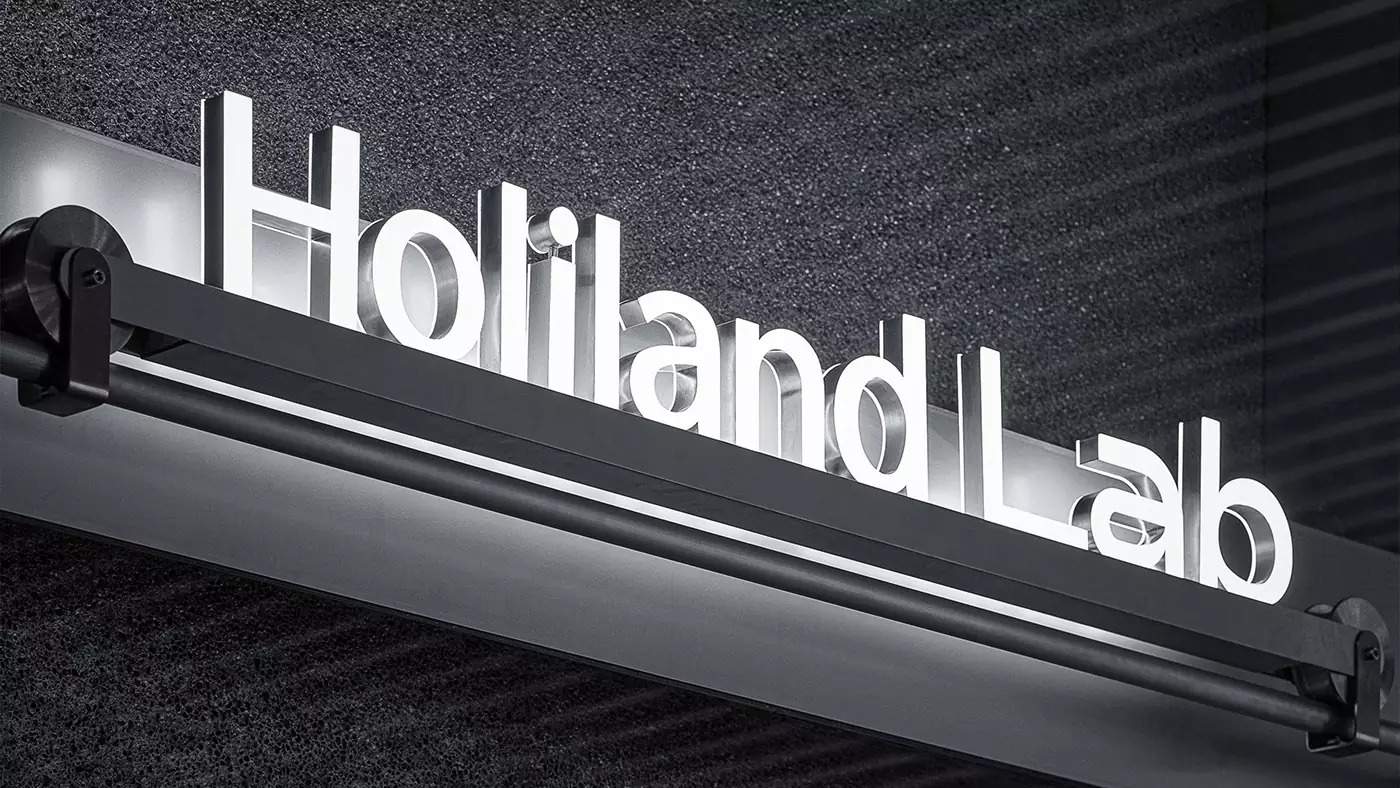 Holiland Lab好利来实验概念店视觉形象设计