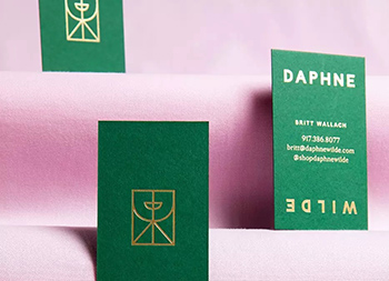 服饰品牌Daphne Wilde视觉形象设计素材中国网精选
