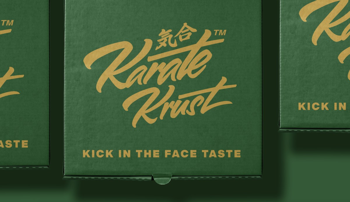 Karate Krust(空手道)比萨店品牌包装设计