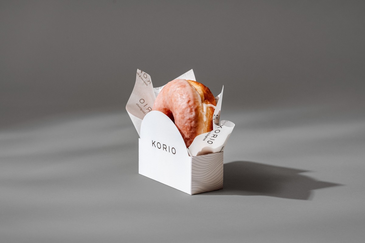 极简、黑白！新加坡Korio甜品店品牌形象设计