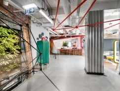 华沙时尚创意的联合办公空间设计16设计网精选