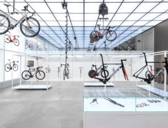 高端前卫的自行车展厅设计普贤居素材网精选