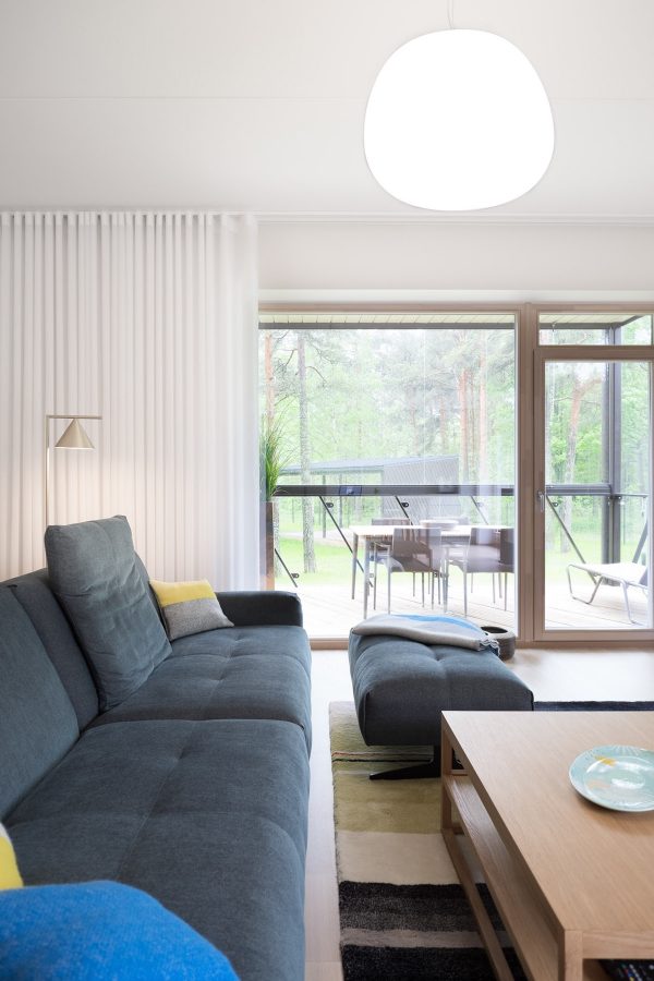 爱沙尼亚极简现代的住宅空间设计