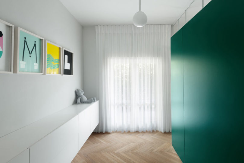 特拉维夫97平方米老公寓的现代风格翻新