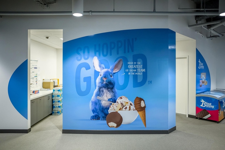 冰淇淋品牌Blue Bunny办公室空间设计