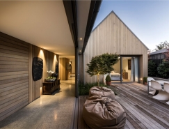 新西兰Christchurch围合式院落住宅设计素材中国网精选