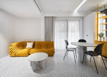 黑白黄配色！年轻简约的时尚公寓设计素材中国网精选