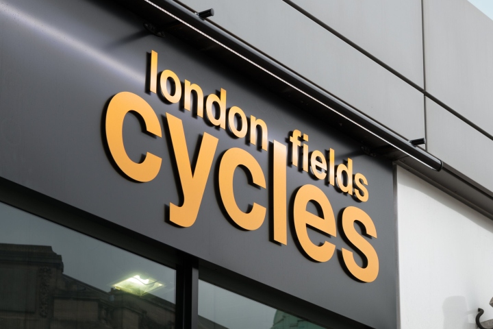 London Fields自行车店空间设计