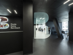 布拉格DDB创意机构办公室空间设计普贤居素材网精选