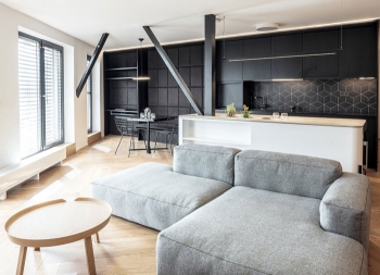 黑白配的现代简约住宅设计16设计网精选