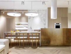 金色点缀，基辅简约而奢华的现代公寓16设计网精选