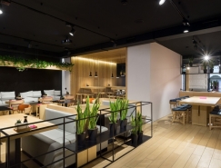 乌克兰Yaposhka日本料理餐厅室内设计普贤居素材网精选