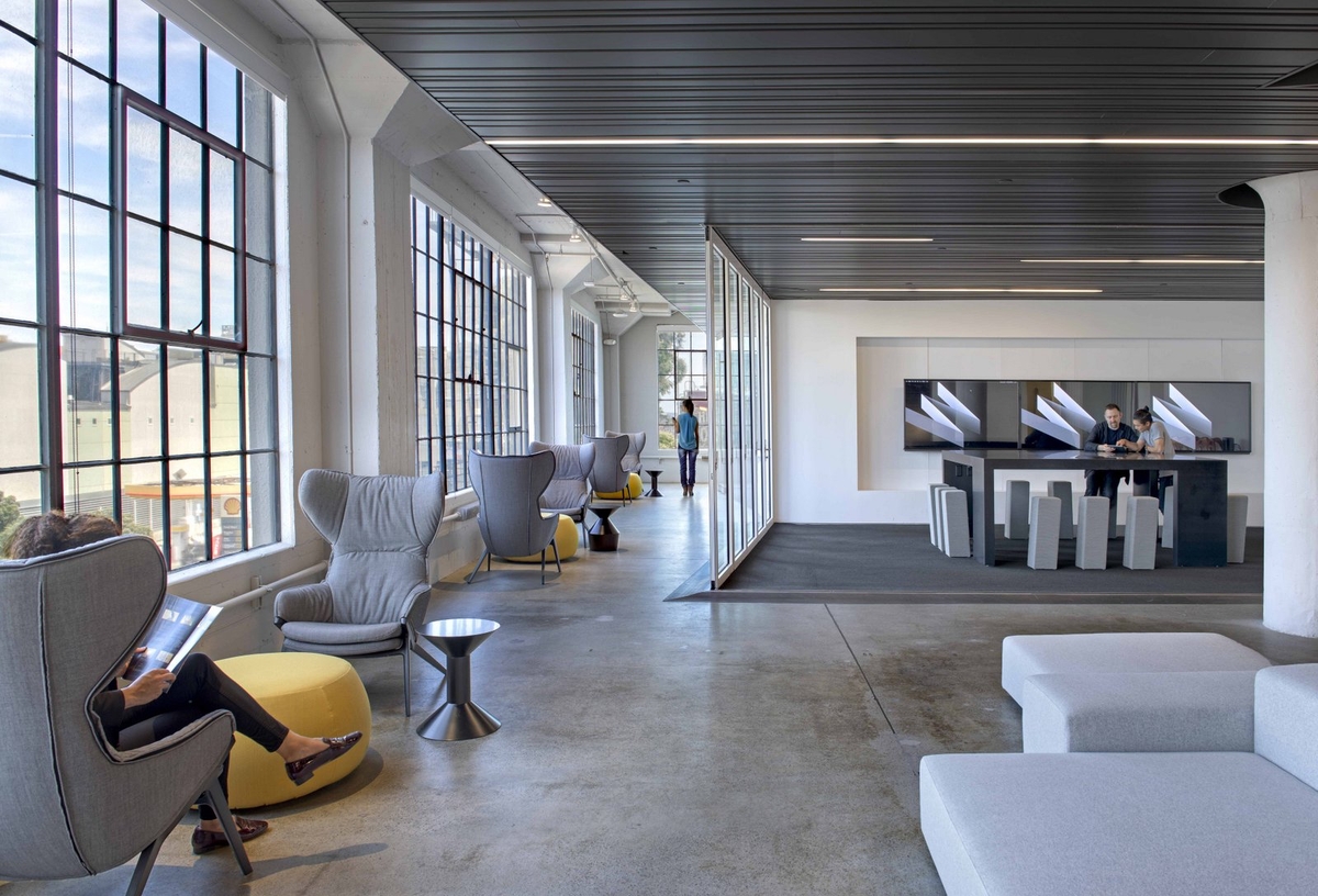 Wired杂志旧金山办公室空间设计