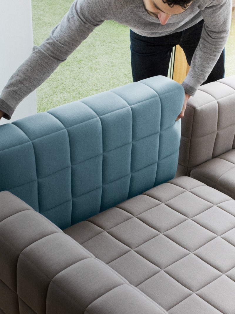 BIG家具设计：自由翻转组装的Voxel模块化沙发