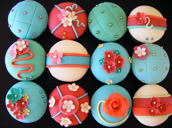 36款最漂亮的cupcake杯子蛋糕设计