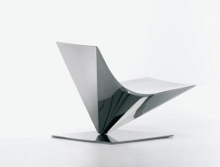梦幻雕塑般的Lofty单椅设计素材中国网精选
