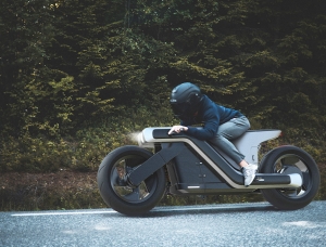 超酷未来派！Joseph Robinson的Z形电动摩托车素材中国网精选